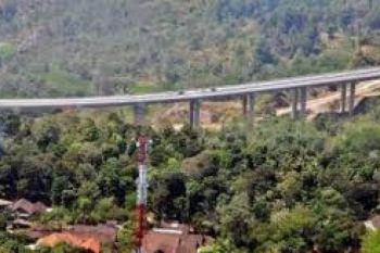 Jalan Tol Ungaran-Bawen Harus Rampung sebelum Lebaran