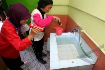 Tekan DBD, Pemkot dan Warga Berantas Sarang Nyamuk