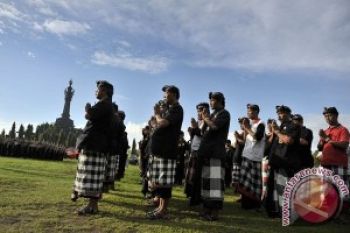 Ribuan Pecalang Turut Amankan Pilkada Bali