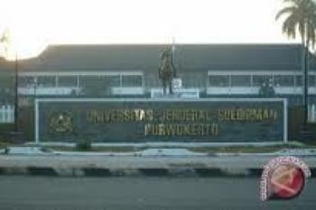 Mahasiswa Unsoed Pelempar Kembang Api Terancam Sanksi
