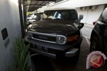PKS Pertanyakan Rencana Pemanggilan Anis Matta