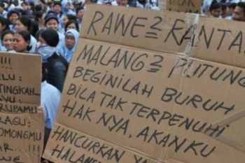 Buruh Semarang Bergelombang Demonstrasi 'May Day'
