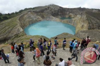 Danau Kelimutu