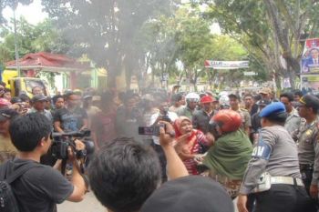 Pemkab Kolaka Diminta Tuntaskan Sengketa Lahan Sawit