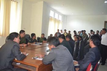 Pejabat Nonjob Kolaka Demo Tolak Pelantikan