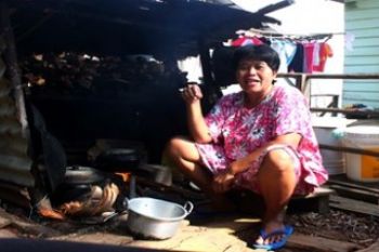 Gas Langka/Foto Joko Sulistyo