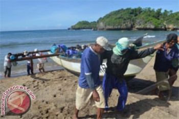 PT Letawa Bantu Nelayan di Mamuju Utara 