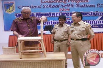 MEBEL ROTAN UNTUK SEKOLAH