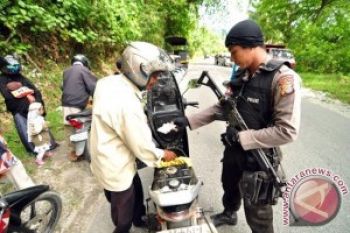  Polisi Siaga Penuh Pasca Bom Poso