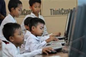 Pakar: Standar Pendidikan Jangan Dicampuri Tangan Asing