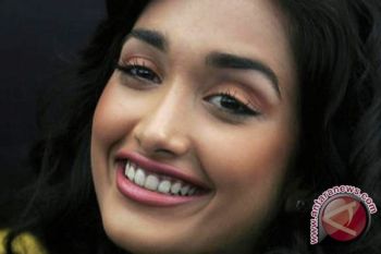 Bintang Bollywood Jiah Khan meninggal, diduga bunuh diri