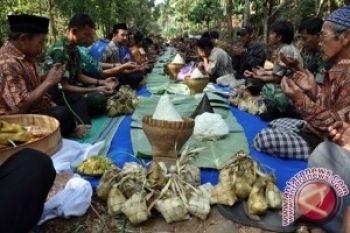 Muslim dan Katholik "Nyadran" Bersama
