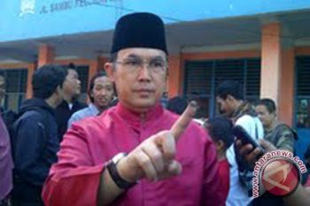 Eddy Santana siap menang bermartabat
