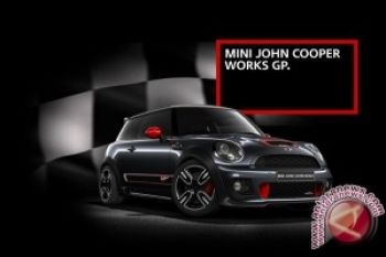 MINI Cooper Works GP Untuk Pembalap
