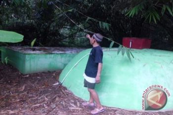 Warga huntap manfaatkan kotoran ternak untuk biogas 