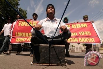 Empat Fraksi DPR Tolak Kenaikan Harga BBM
