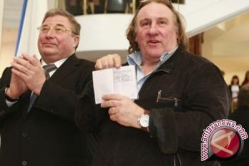  Aktor Prancis Depardieu Ingin Punya Tujuh Kewarganegaraan
