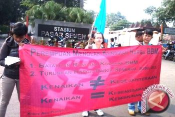  Komite Perempuan Dukung Kenaikan BBM Asal Sembako Stabil
