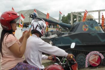 Tank Marinir, Primadona Lampung Fair 2013