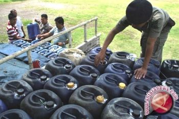 Polres Seruyan Amankan 1.500 Liter BBM Ilegal