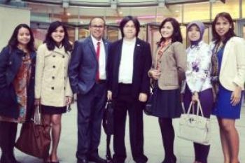 Tujuh Pemuda Indonesia Ikuti Konferensi Y8 Summit