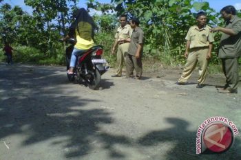 DPRD Bantul pantau perbaikan jalan jelang Lebaran