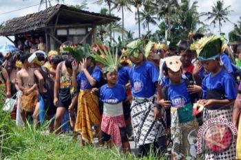 Warga Merapi Gelar Sadranan