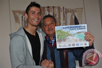 Ronaldo Ingin Jadi Inspirator Penyelamatan Hutan Mangrove