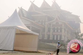 Bukittinggi Diselimuti Kabut Asap