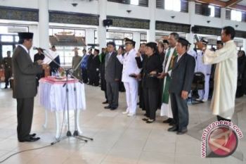 Inilah Pelantikan Pejabat Terbanyak di Dunia