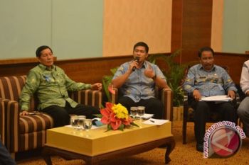 Wali Kota Manado dan Wakil hujan Apresiasi