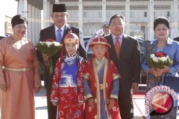  Tugas Berat Si Mantan Wartawan Yang Jadi Presiden