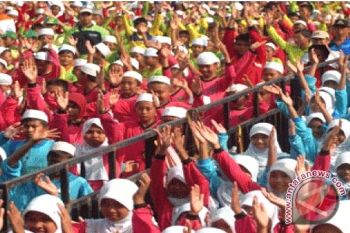  Pemkot Padang Evaluasi Pesantren Ramadan