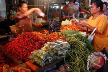 LP2K: Harga BBM, Naik, Daya Beli Masih Tinggi