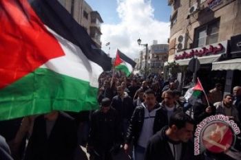 Israel-Palestina Sepakat Lanjutkan Kerja Sama Ekonomi