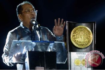 PERAYAAN PIALA ADIPURA