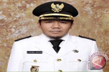 Wabup  lombok utara kunjungi korban gempa