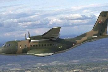 Wamenhan Pasarkan Cassa-212 dan CN-235 ke Afrika