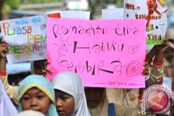 Siswa Madrasyah Barut Pawai Taruf Sambut Ramadhan 