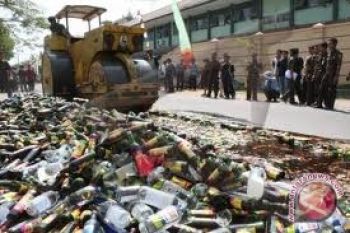 Polres Bantul amankan ratusan botol minuman keras 