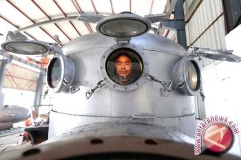 Kapal Selam Yunani Tabrak Dermaga Kuno Pulau Kreta