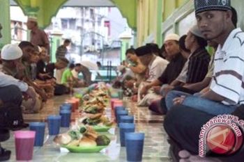 Ini tips berat badan tidak naik saat puasa