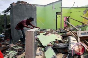  Mensos: Pengungsi Korban Gempa Dapat Jatah Hidup