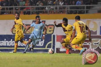 Persela tahan imbang Sriwijaya FC 2-2