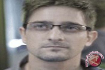  Putin Menuduh AS Jebak Snowden Di Rusia