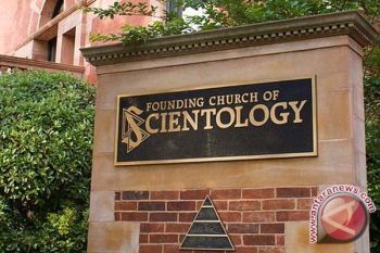 Leah Remini Beri Petunjuk Alasan Tinggalkan Scientology