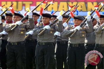 Polisi Tewas 18 Orang, 74 Luka-Luka Selama 2015