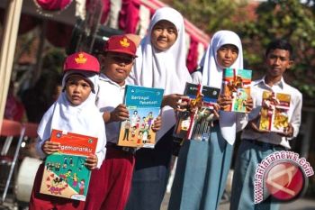  29 Sekolah Di Sultra Terapkan Kurikulum 2013