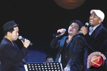Sandhy Sundoro Awali Debut di London