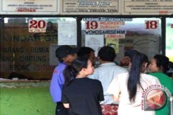 Stasiun Lubuklinggau Fokus Tertibkan Calo Tiket